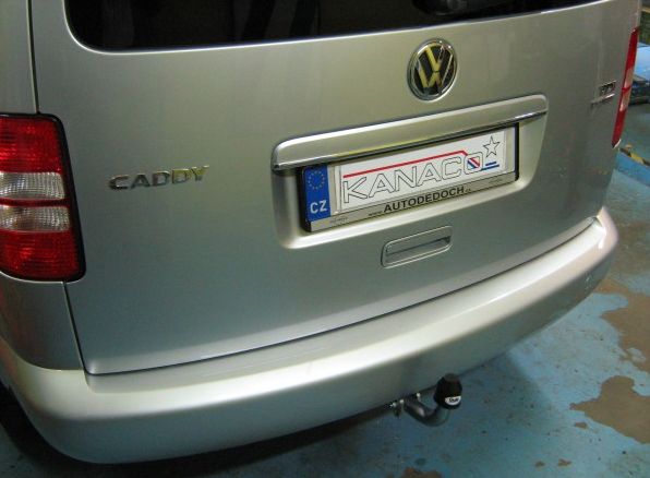 Tažné zařízení VW Caddy / Caddy Maxi (také 4WD / CNG), od 2004 Gália pevný čep 2 šrouby ze strany